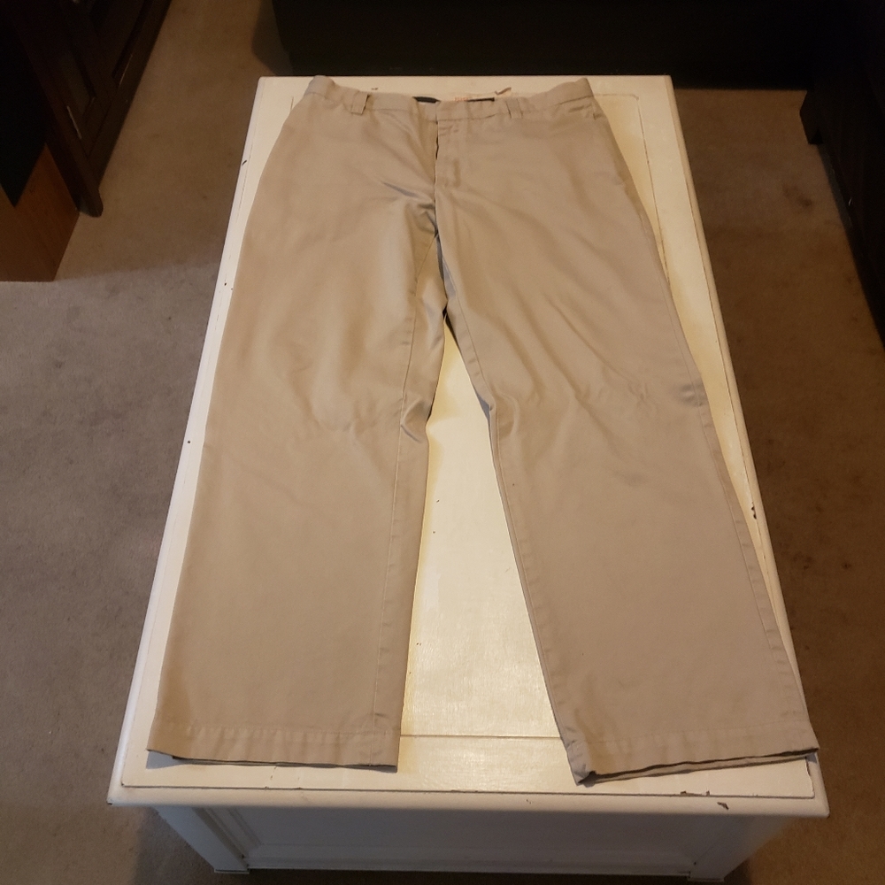 JOE Fresh plain front kacki pants